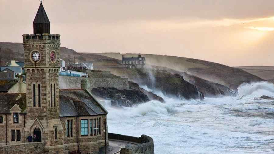 porthleven storms