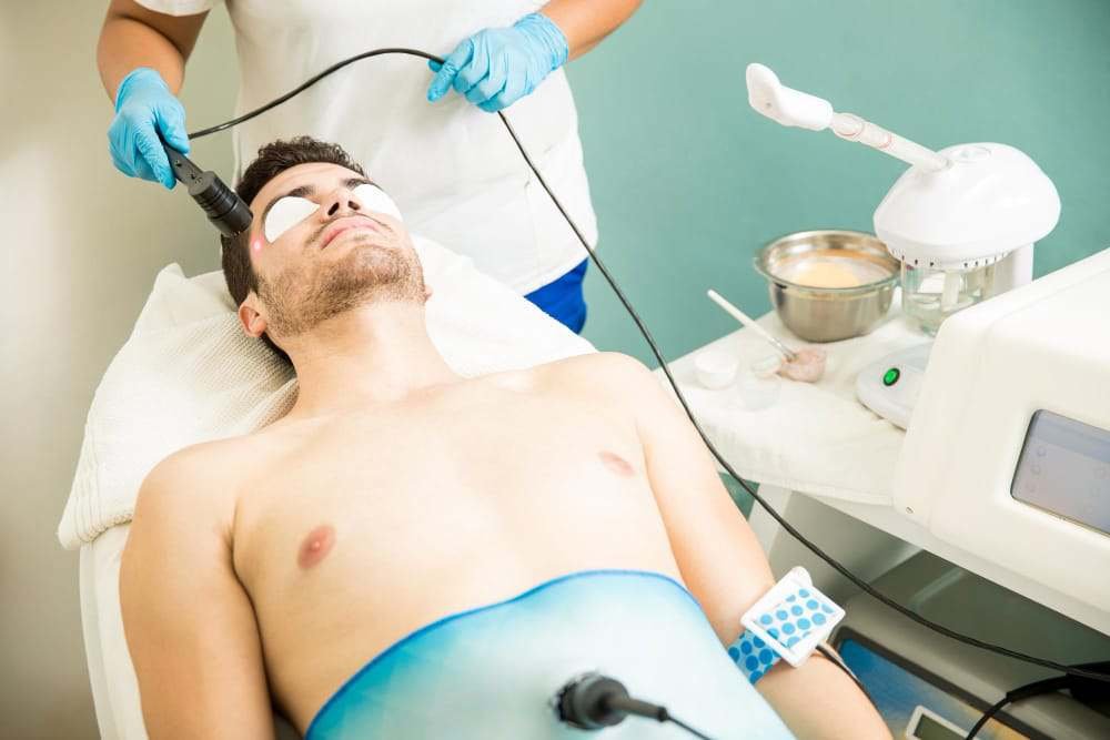 Laser Hair Therapy for Men: Before and After Results You Need to See