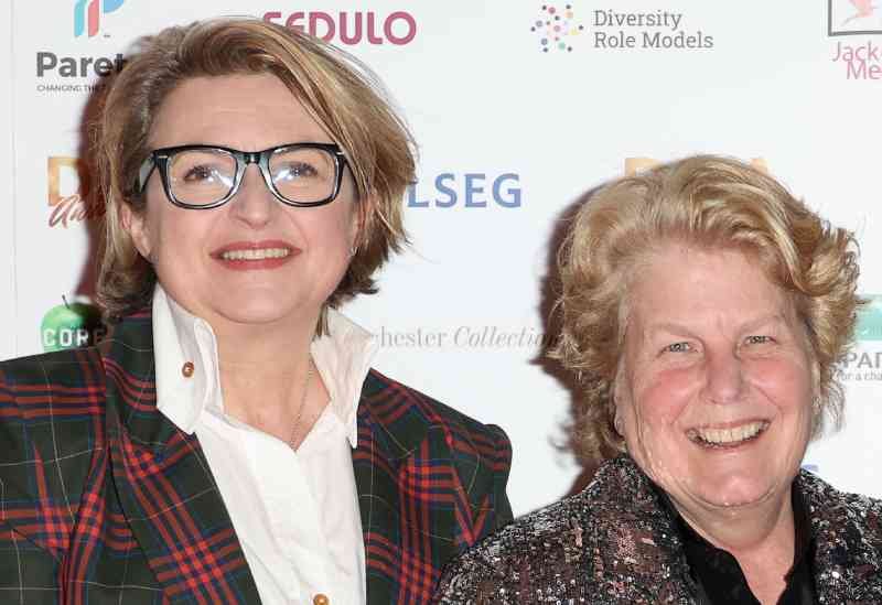 debbie toksvig